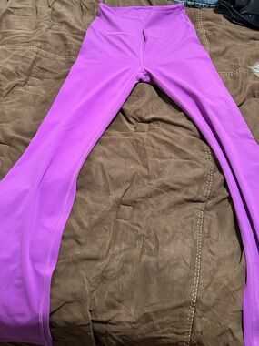 Lululemon groove flares size 8